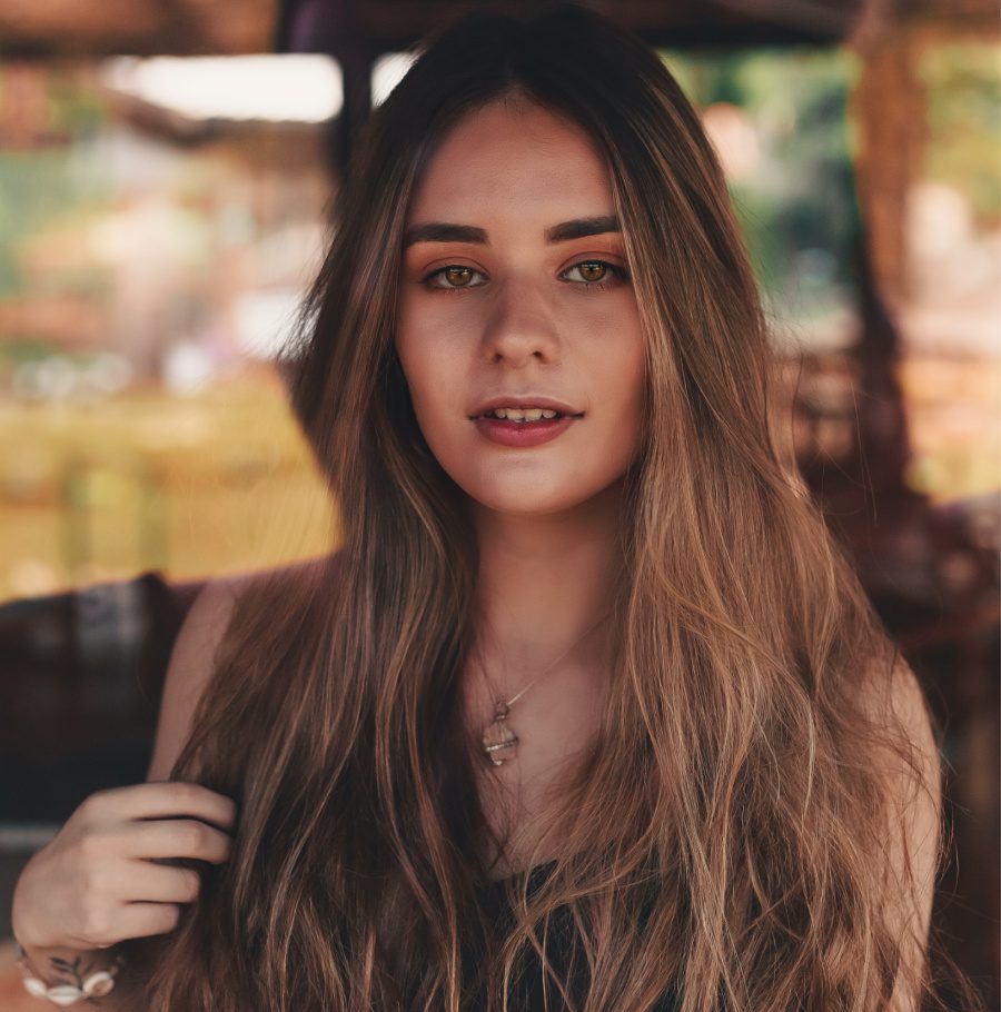A long hair FUE procedure allows women to continue on with their everyday lives without anyone noticing that they underwent a hair transplant procedure. A long hair FUE procedure allows women to continue on with their everyday lives without anyone noticing that they underwent a hair transplant procedure.
