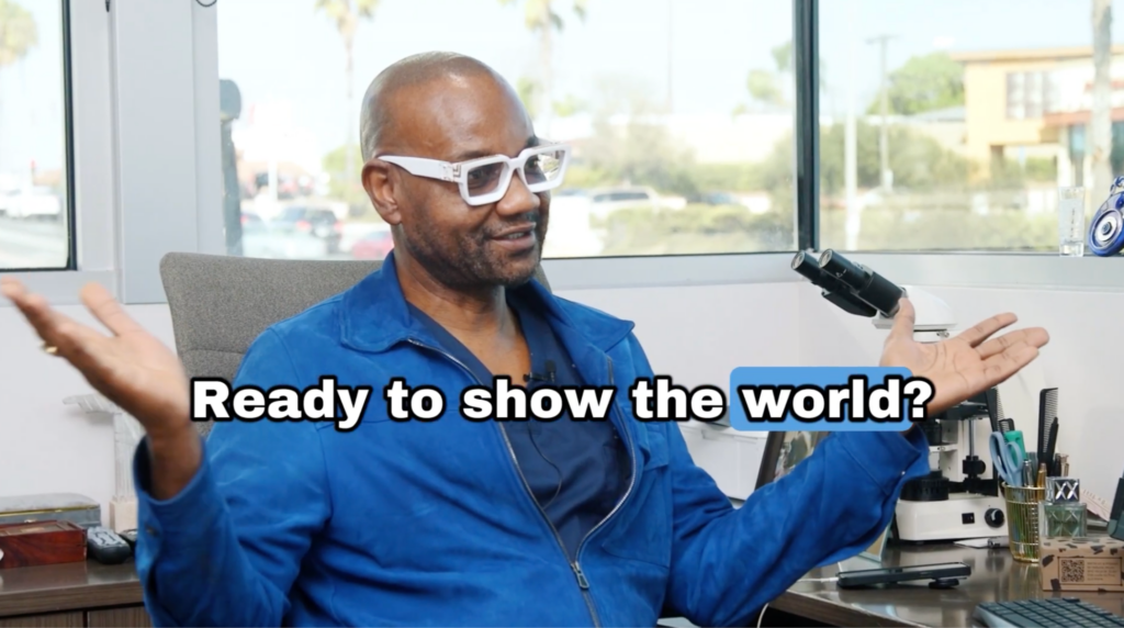 Dr. U asks Anwar if he’s now ready to show the entire world the huge reveal of the new appearance of his scalp. 