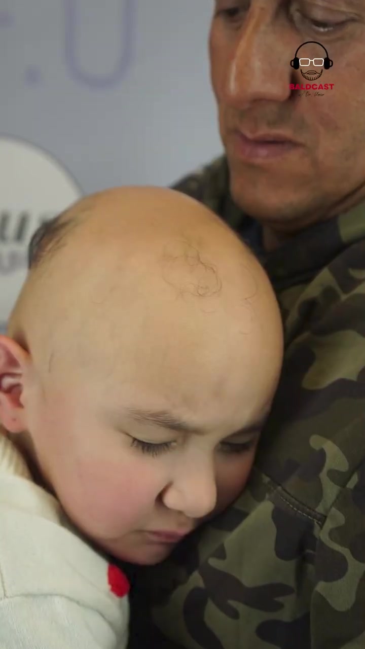 Ep 5 Ch 04: A Father’s First Reaction to Childhood Hair Loss | Mia’s Baldcast Chapter 4